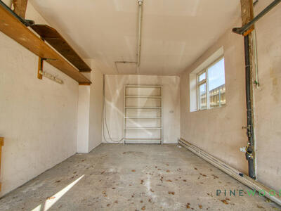 Single Garage